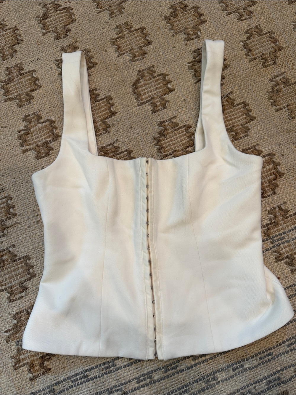 DISSH Cream Square Neck Hook-and-Eye Corset Top